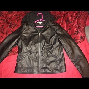 All black leather jacket !